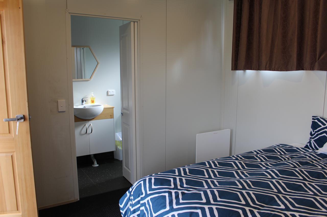 Under The Mount Motel Melrose ภายนอก รูปภาพ